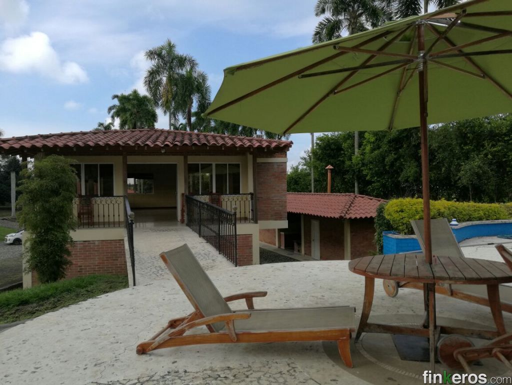 ALQUILER DE FINCAS EN EL EJE CAFETERO - Finca en Pereira, Risaralda